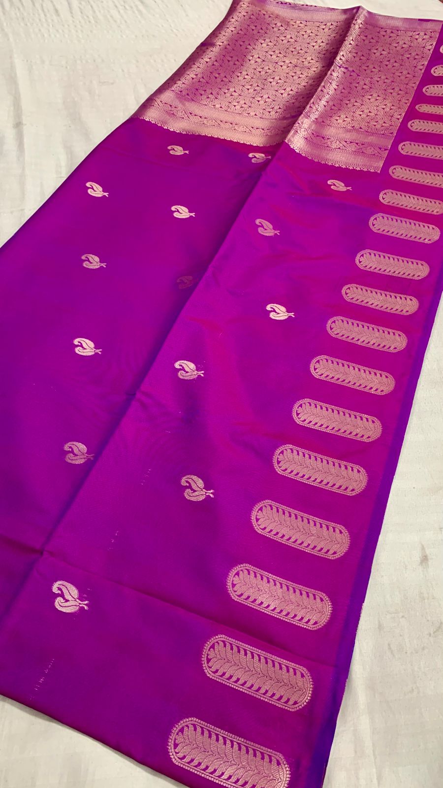 Peacock Silk Saree with Beautiful Viscose Zari Motif