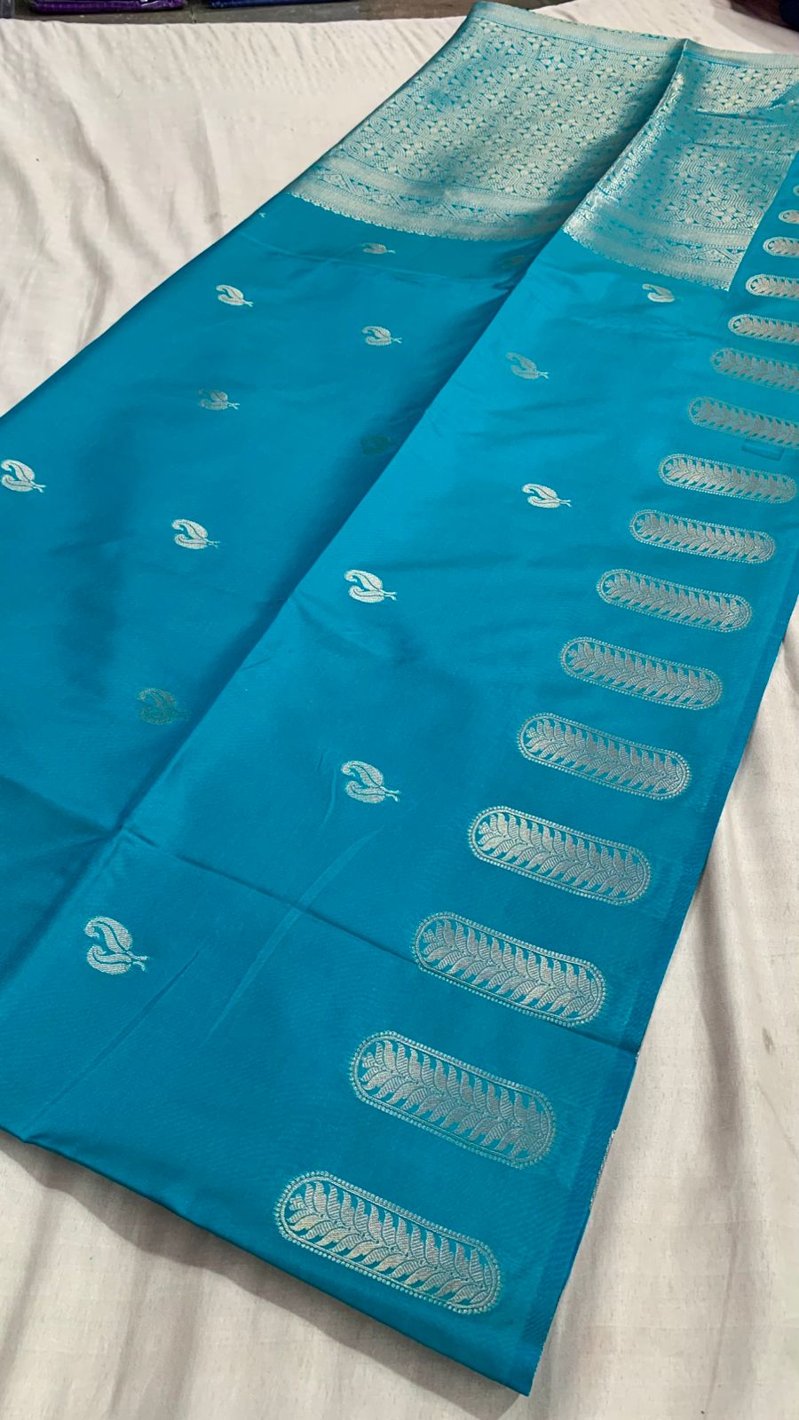 Peacock Silk Saree with Beautiful Viscose Zari Motif