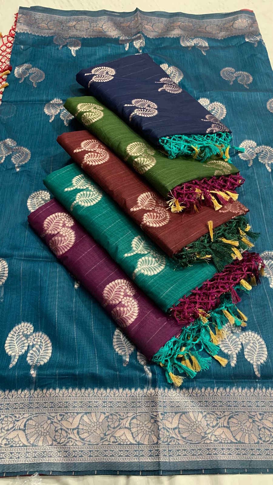 Weaving Linen Butta Saree