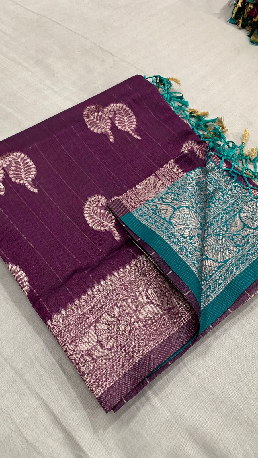 Weaving Linen Butta Saree