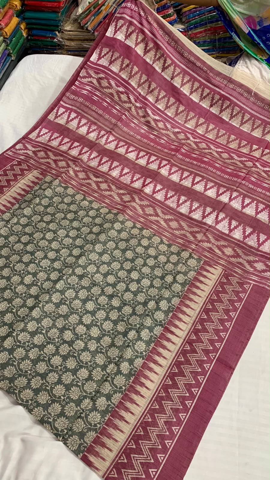 Soft Khicha Silk Saree in Block Print with Traditional Pallu Design