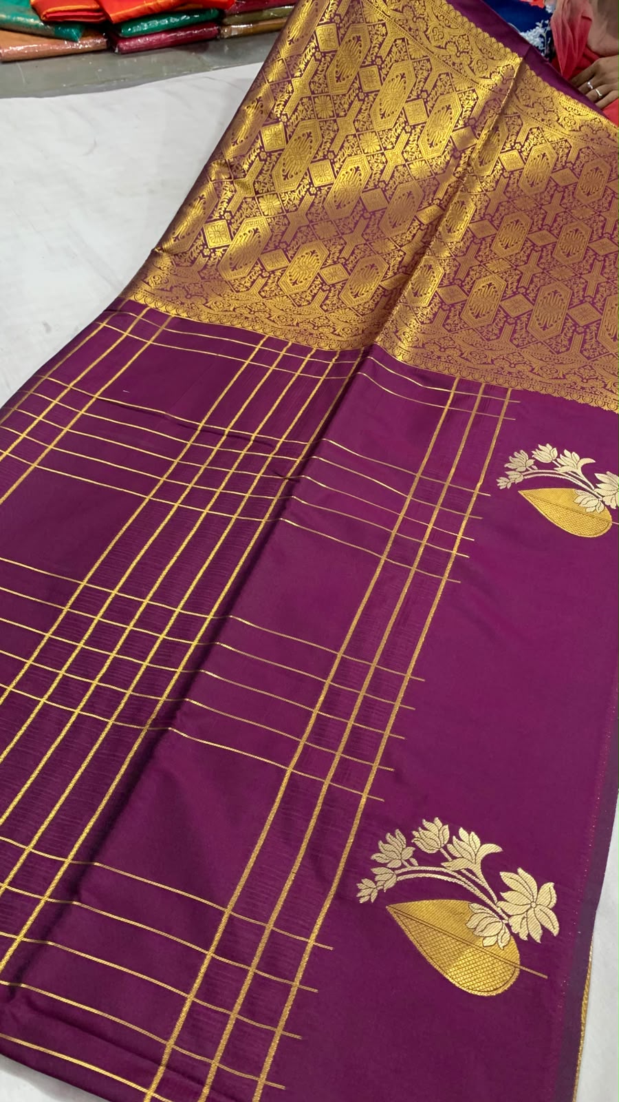 Dual Shade Gold Zari Silk Saree